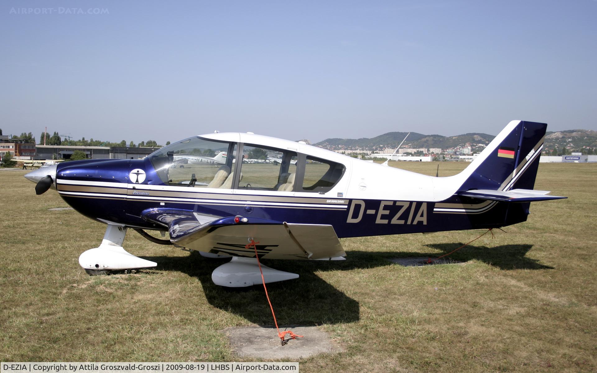 D-EZIA, 1999 Robin DR-500-200i President C/N 0016, Budaörs-Airport  Hungary-LHBS