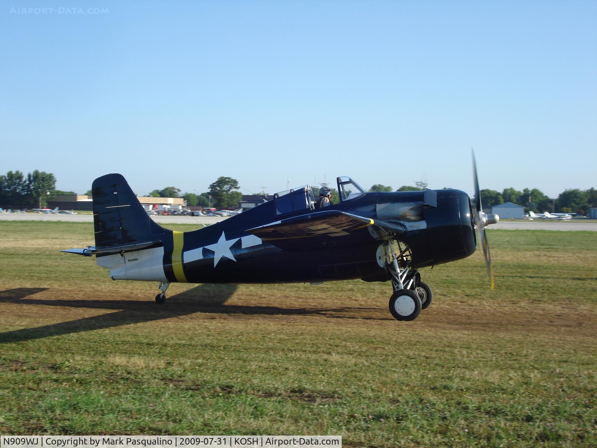 N909WJ, 1944 General Motors (Grumman) FM-2 Wildcat C/N 16203, Grumman FM-2
