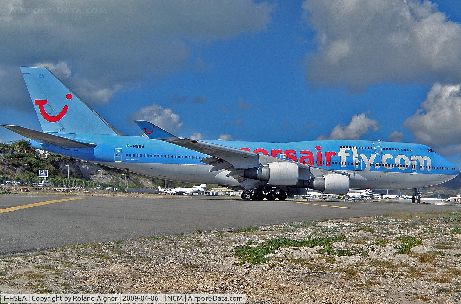 F-HSEA, 1992 Boeing 747-422 C/N 26877, Beautiful blue hevey @ St. Marteen
