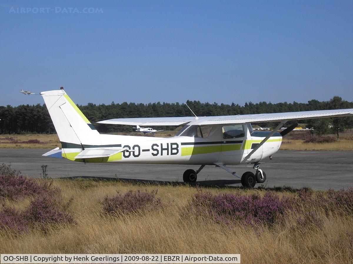 OO-SHB, 1979 Reims Cessna F152 II C/N 1570, Fly In Malle Airport , 22 Aug 2009