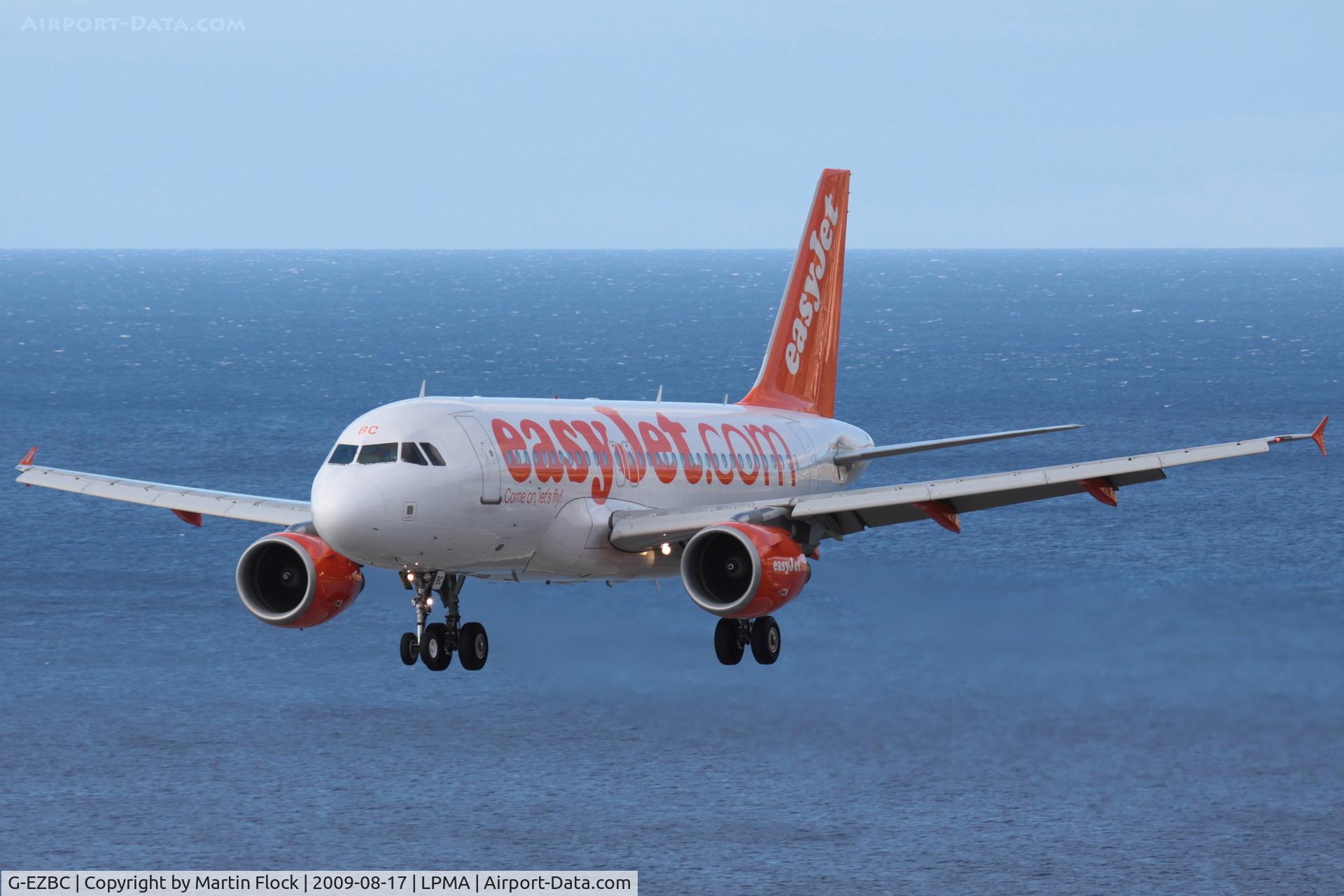 G-EZBC, 2006 Airbus A319-111 C/N 2866, .