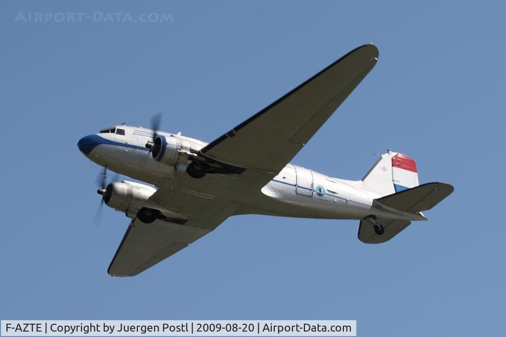 F-AZTE, 1943 Douglas C-47A-1-DL  Skytrain C/N 9172, Red Bull Air Race Budapest 2009 - Douglas DC-3C