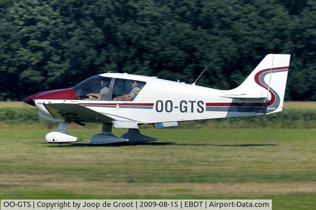 OO-GTS, 2004 Robin DR-400-140B Major C/N 2567, Robin DR-400 built under licence by Apex Industries.