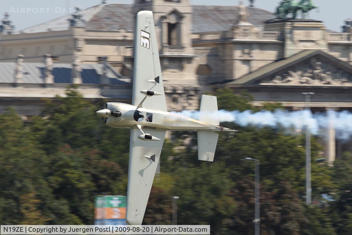 N19ZE, 2007 Zivko Edge 540 C/N 0039A, Red Bull Air Race Budapest 2009 - Yoshihide Muroya