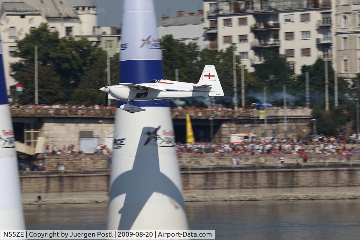 N55ZE, 2007 Zivko Edge 540 C/N 0040A, Red Bull Air Race Budapest 2009 - Paul Bonhomme