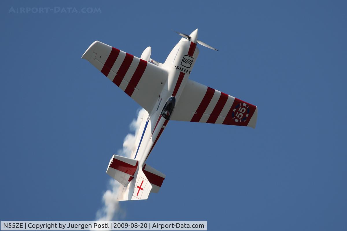 N55ZE, 2007 Zivko Edge 540 C/N 0040A, Red Bull Air Race Budapest 2009 - Paul Bonhomme
