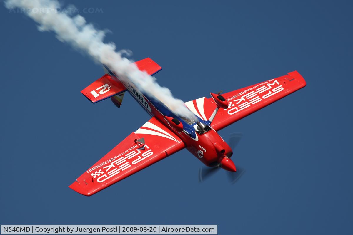 N540MD, 2008 Zivko Edge 540 C/N 0043, Red Bull Air Race Budapest 2009 - Matthias Dolderer