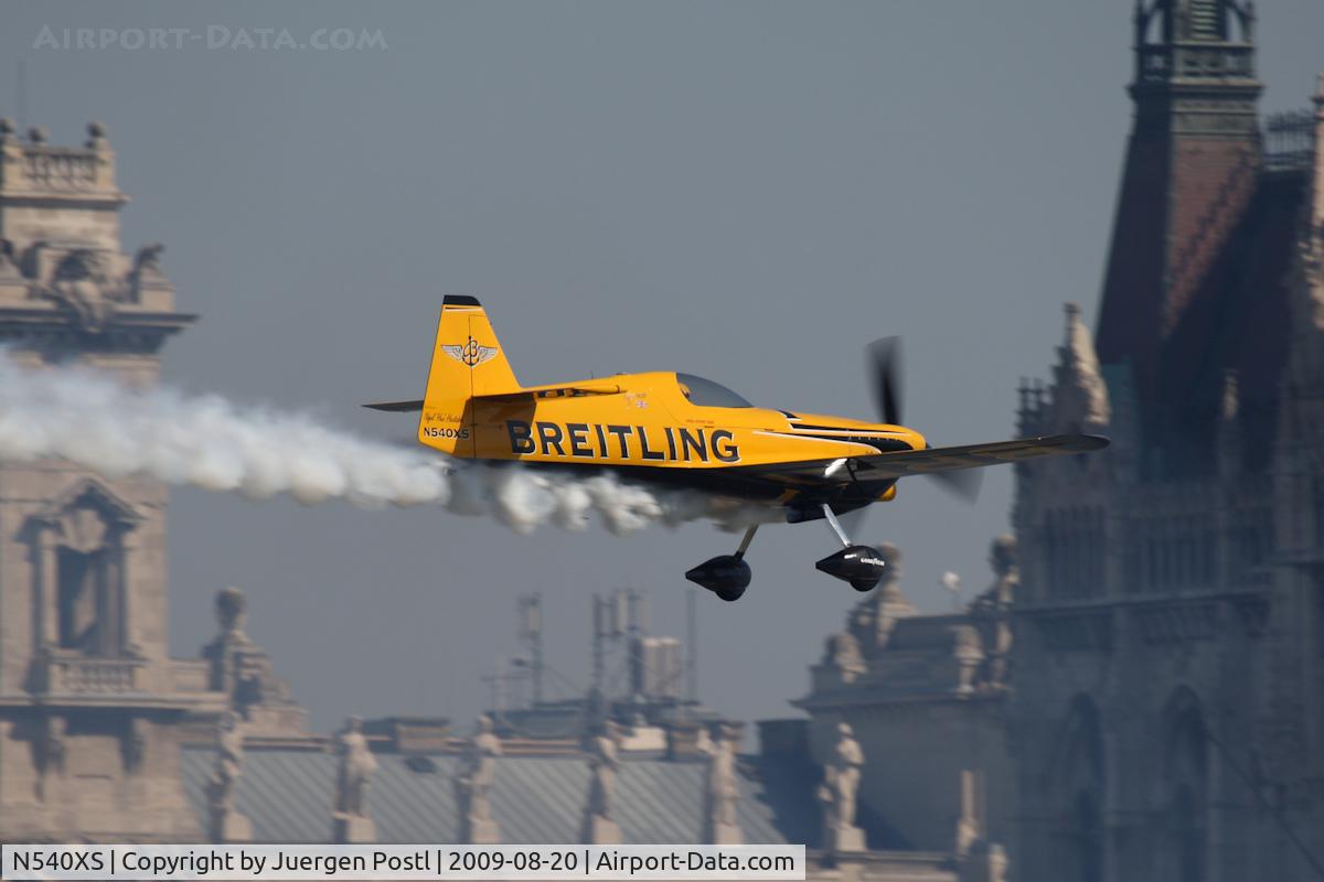 N540XS, 2008 MX Aircraft MXS C/N 2, Red Bull Air Race Budapest 2009 - Nigel Lamb