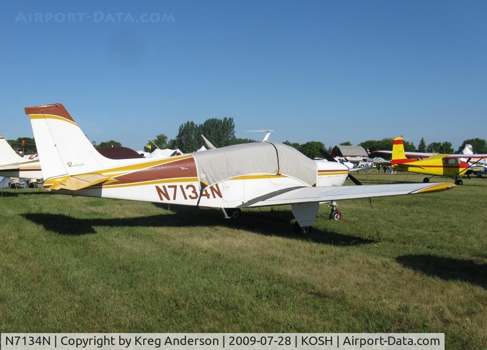 N7134N, 1967 Beech E33 Bonanza C/N CD-1138, EAA Airventure 2009