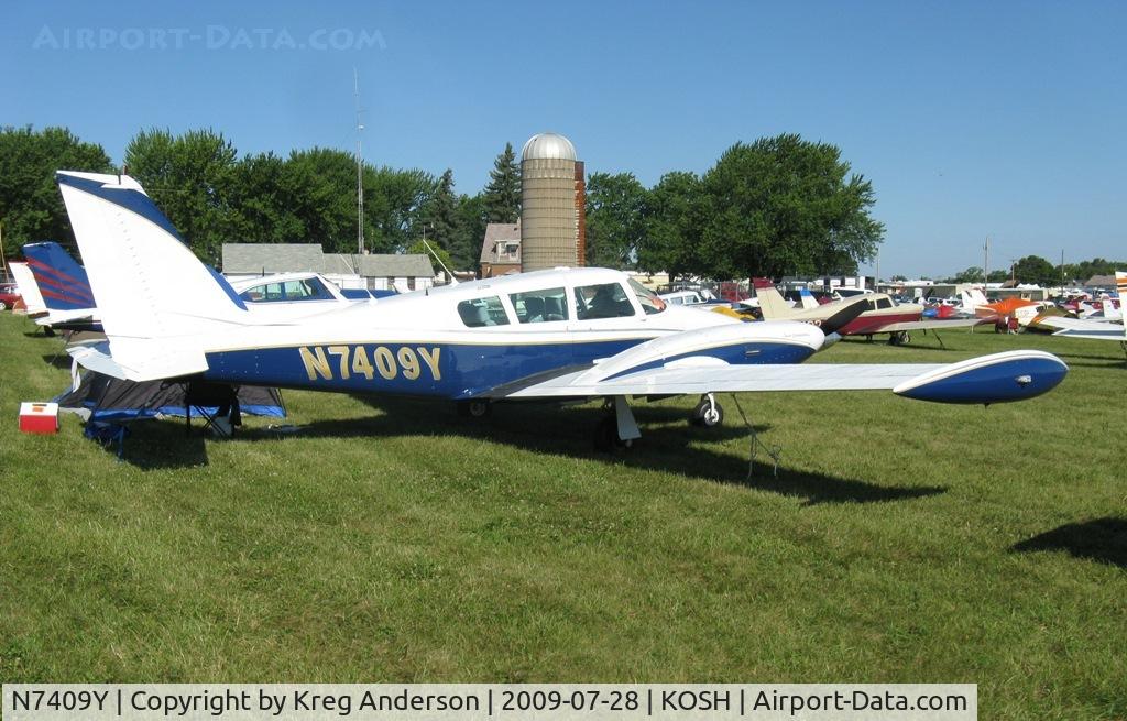 N7409Y, 1964 Piper PA-30 Twin Comanche Twin Comanche C/N 30-470, EAA Airventure 2009