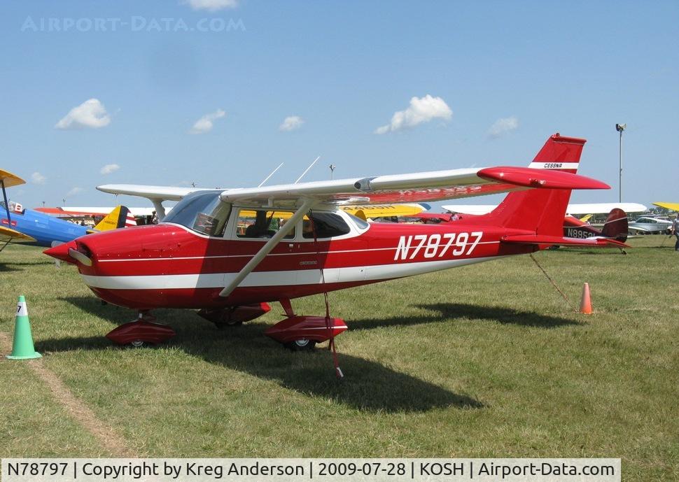 N78797, 1968 Cessna 172K Skyhawk C/N 17257767, EAA Airventure 2009