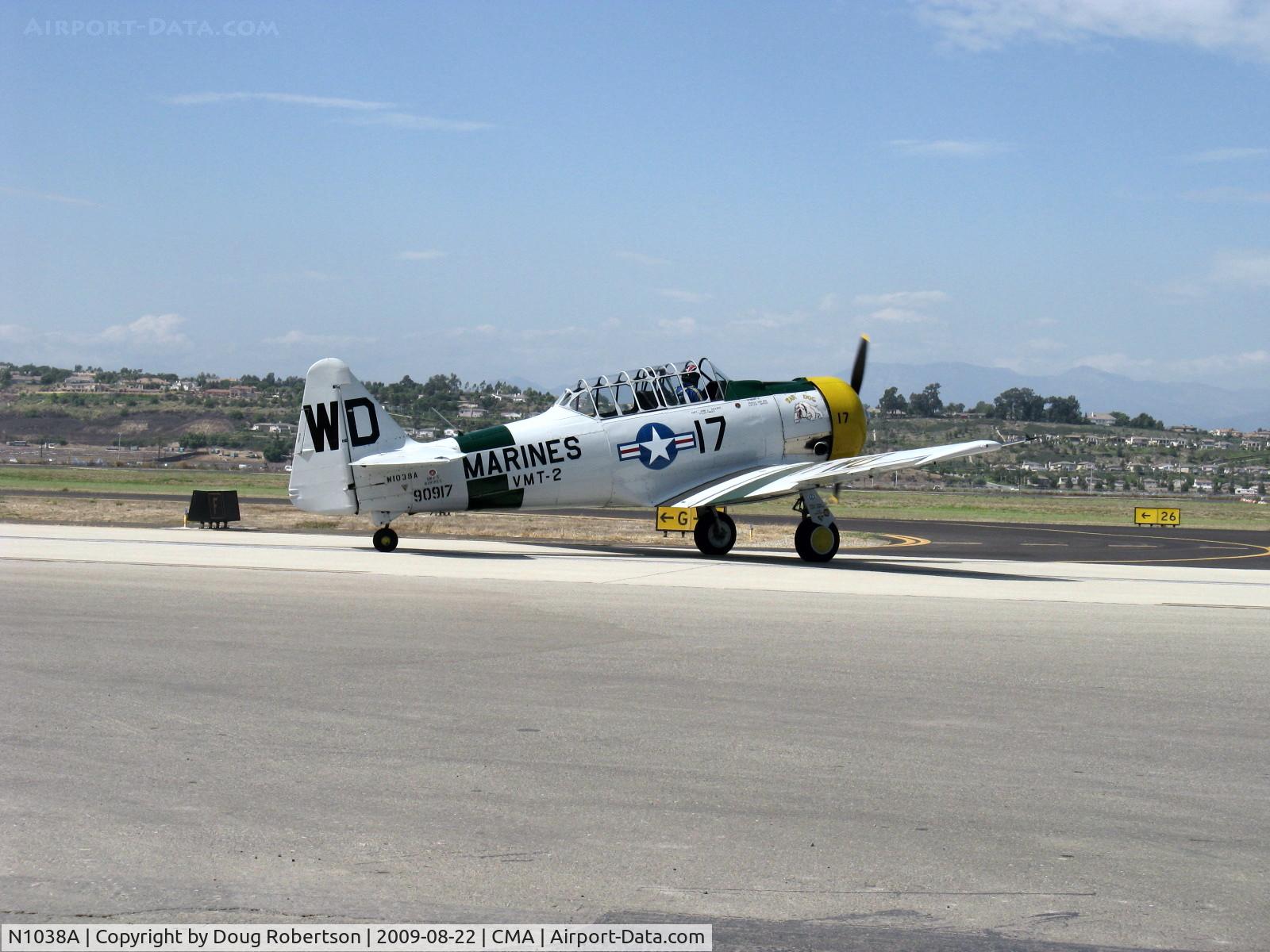 N1038A, 1944 North American SNJ-5 Texan C/N 90917 (121-41633), 1944 North American SNJ-5 'War Dog', P&W R-1340 600 Hp, taxi turn