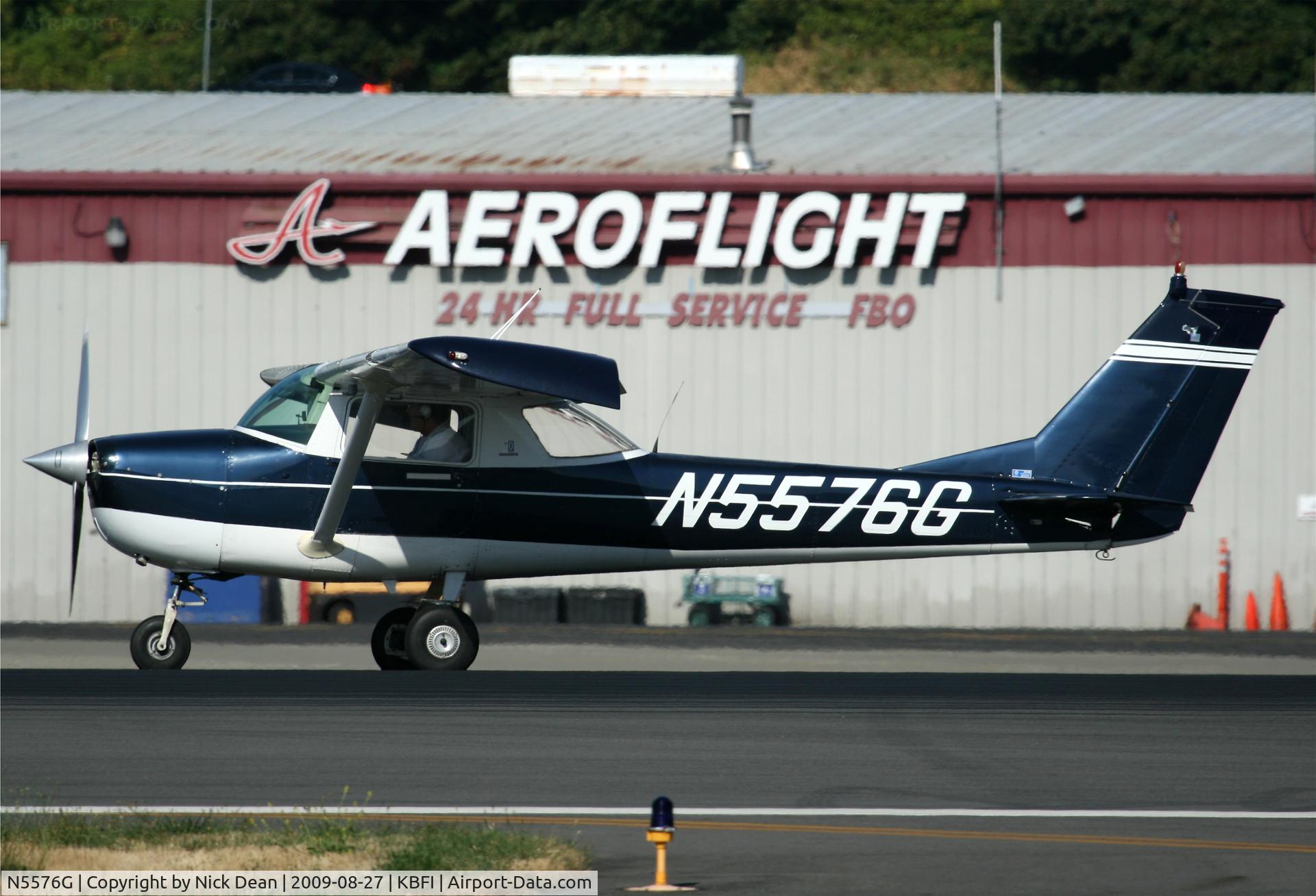 N5576G, 1969 Cessna 150J C/N 15071076, KBFI