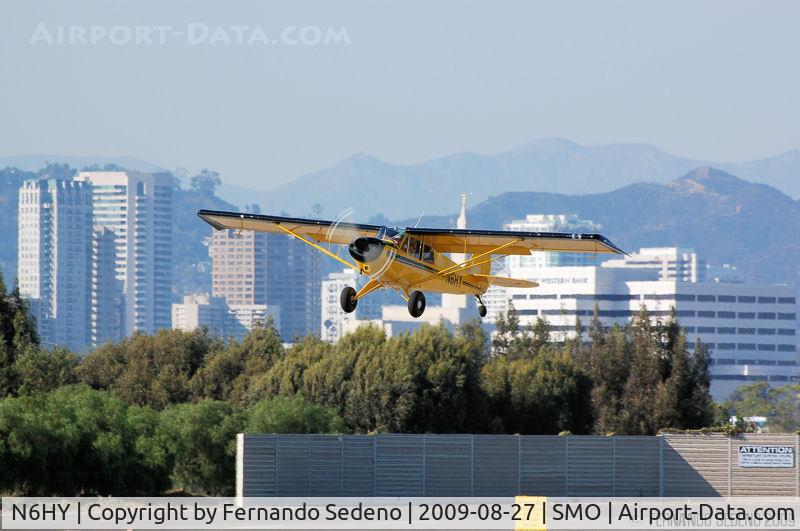 N6HY, 2000 Aviat A-1B Husky C/N 2056, About to land at SMO.