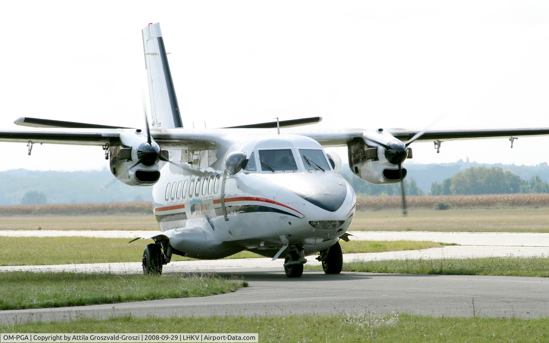 OM-PGA, 1982 Let L-410UVP-T Turbolet C/N 820929, Kaposújlak airport (LHKV) Hungary - Blowing a fuse after landing
