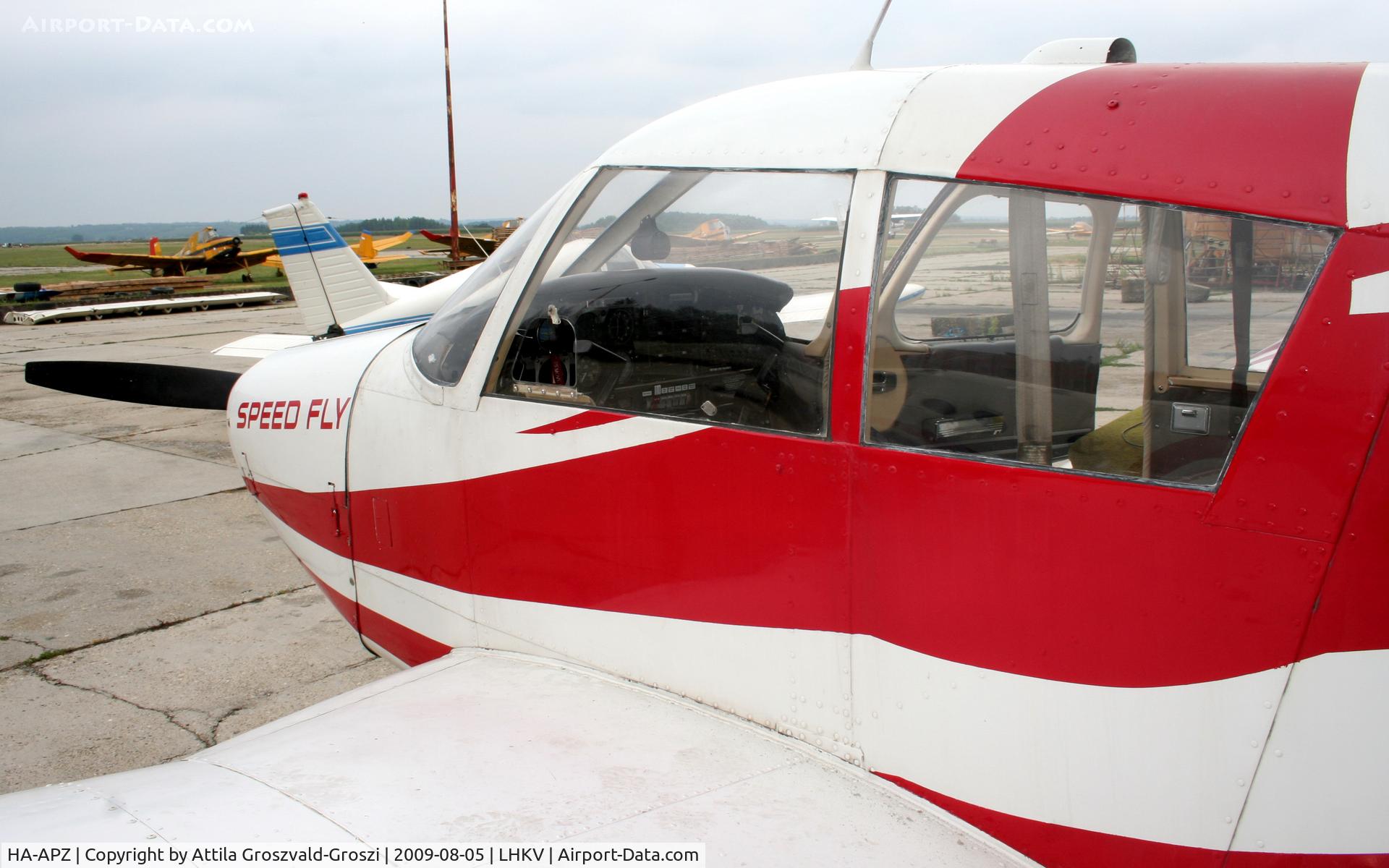 HA-APZ, 1968 Piper PA-28-140 Cherokee Cruiser C/N 28-24125, Kaposújlak airport (LHKV) Hungary