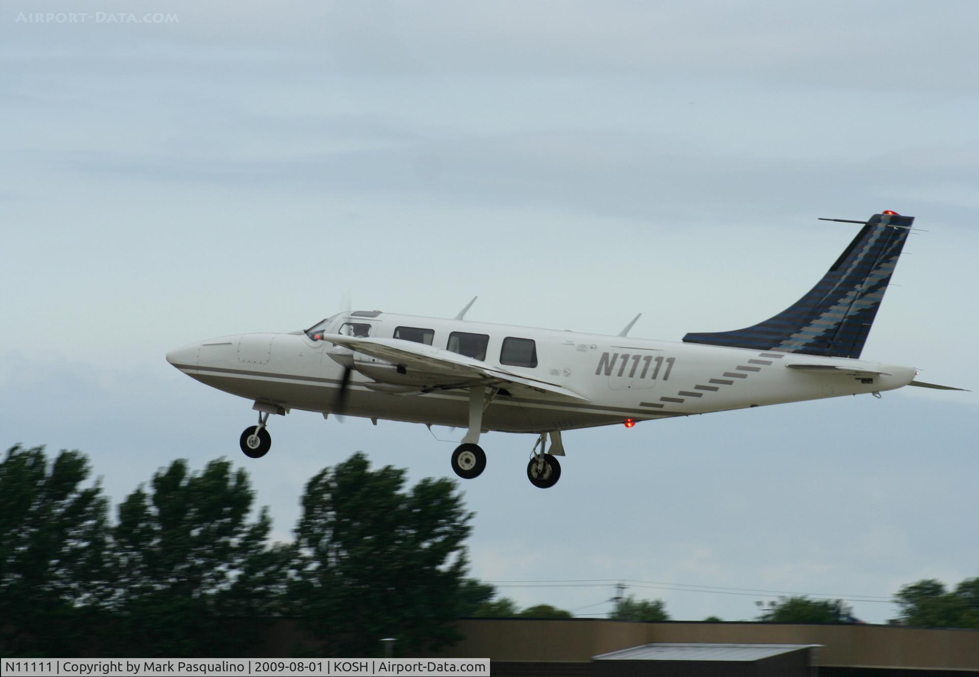 N11111, 1983 Piper PA-60-602P Aerostar C/N 60-8365021, Piper PA-60-602P