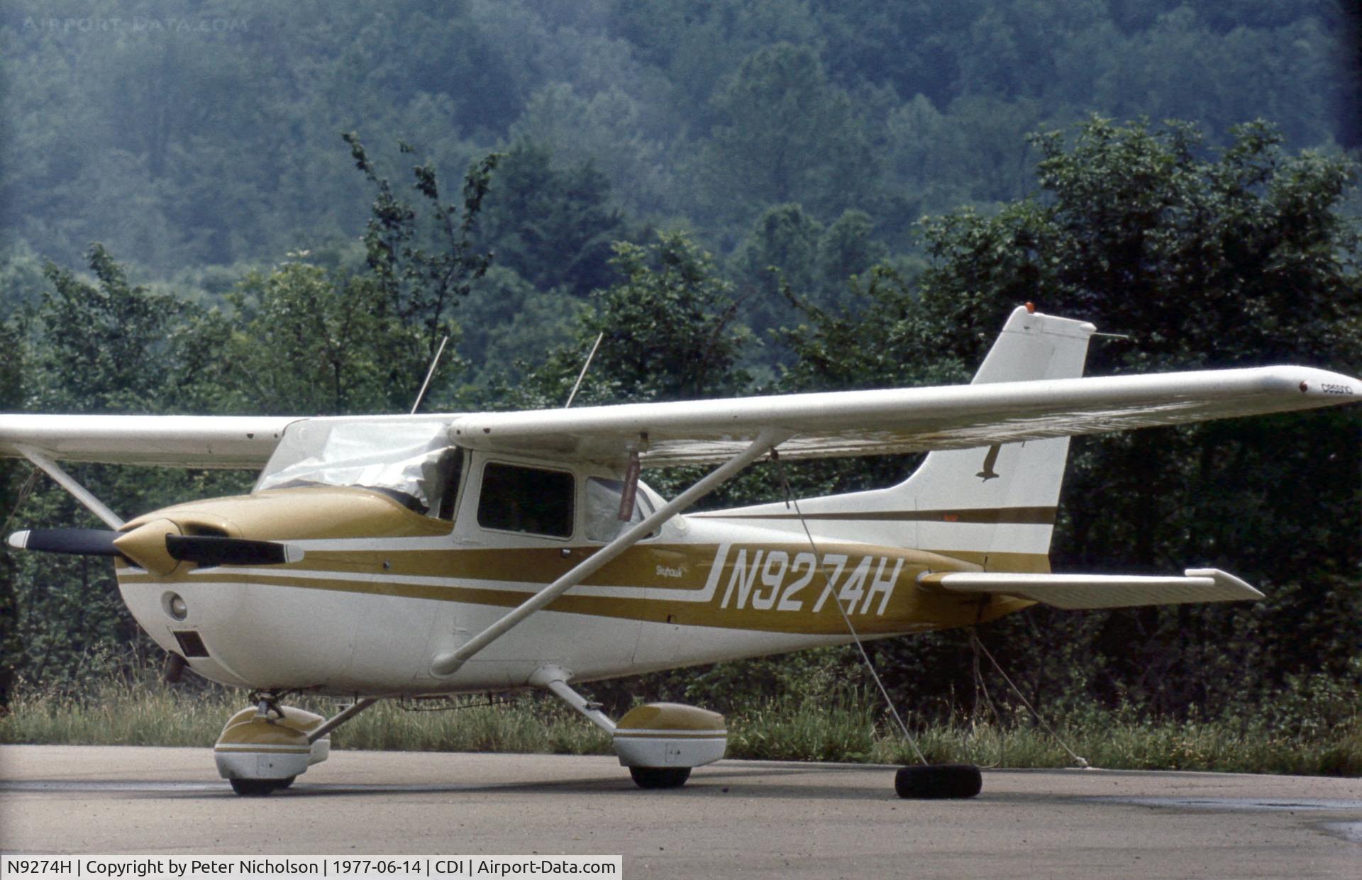 N9274H, 1975 Cessna 172M C/N 17266062, This Skyhawk II was seen at Cambridge in the Summer of 1977.