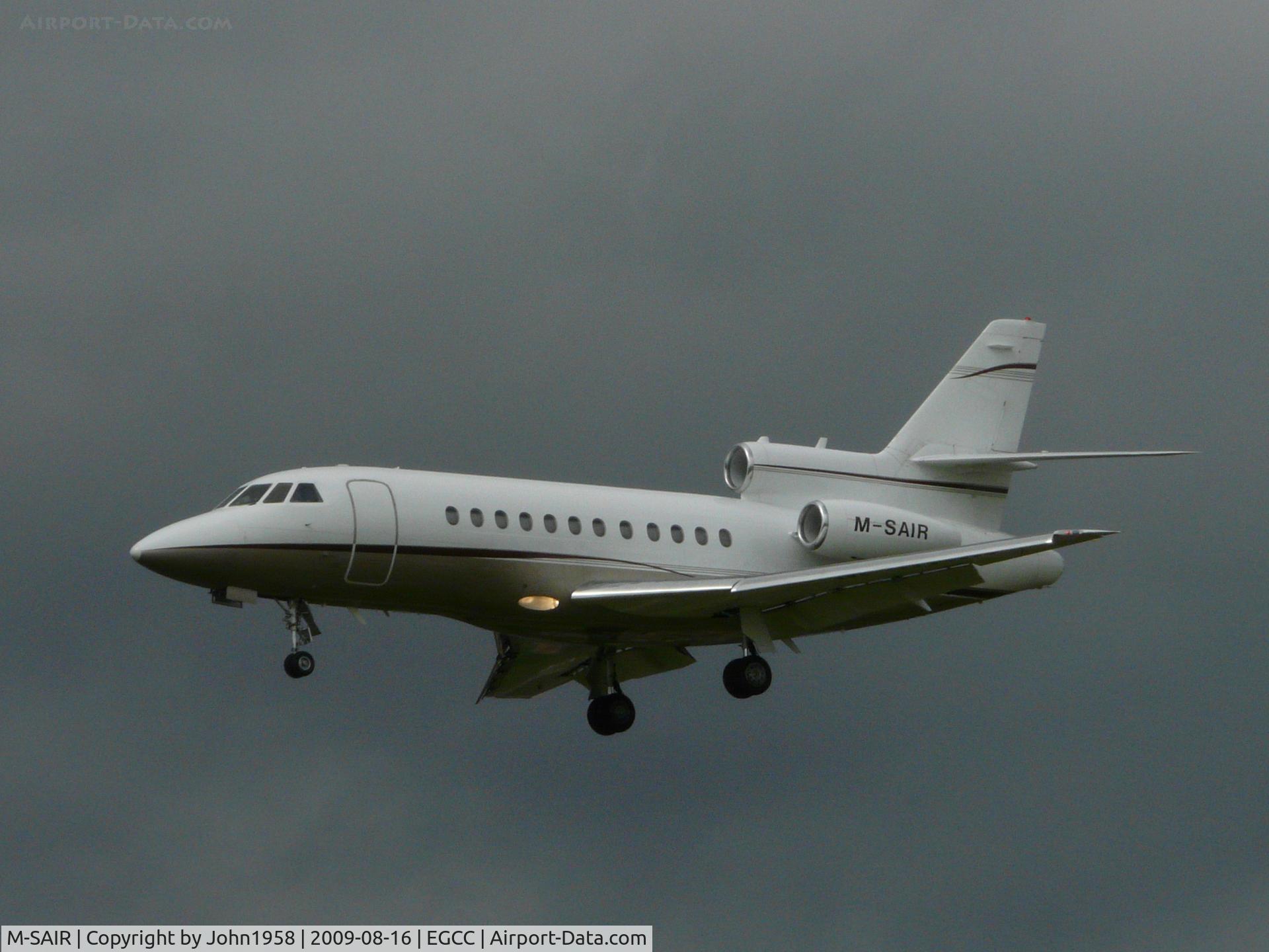 M-SAIR, 1995 Dassault Falcon 900B C/N 141, Falcon 900, about to land