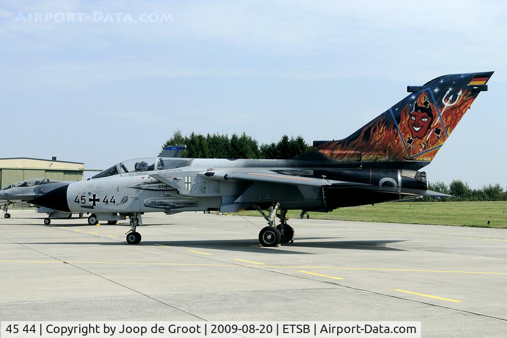 45 44, Panavia Tornado IDS C/N 611/GS192/4244, Specially marked JBG 33 Tornado during the anual photo day at Büchel.