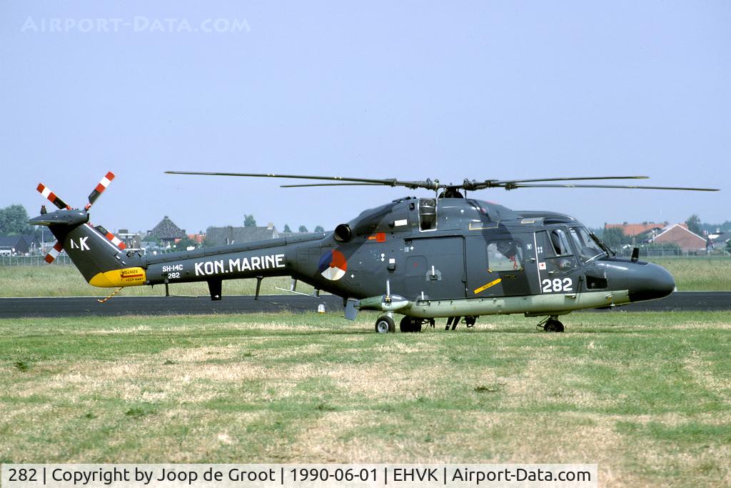 282, Westland SH-14D Lynx C/N 215, When the Lynx entered service with the Dutch navy codes were applied. But when many changes occurred these were omitted from the early nineties. This is one of the last to wear a tail code.