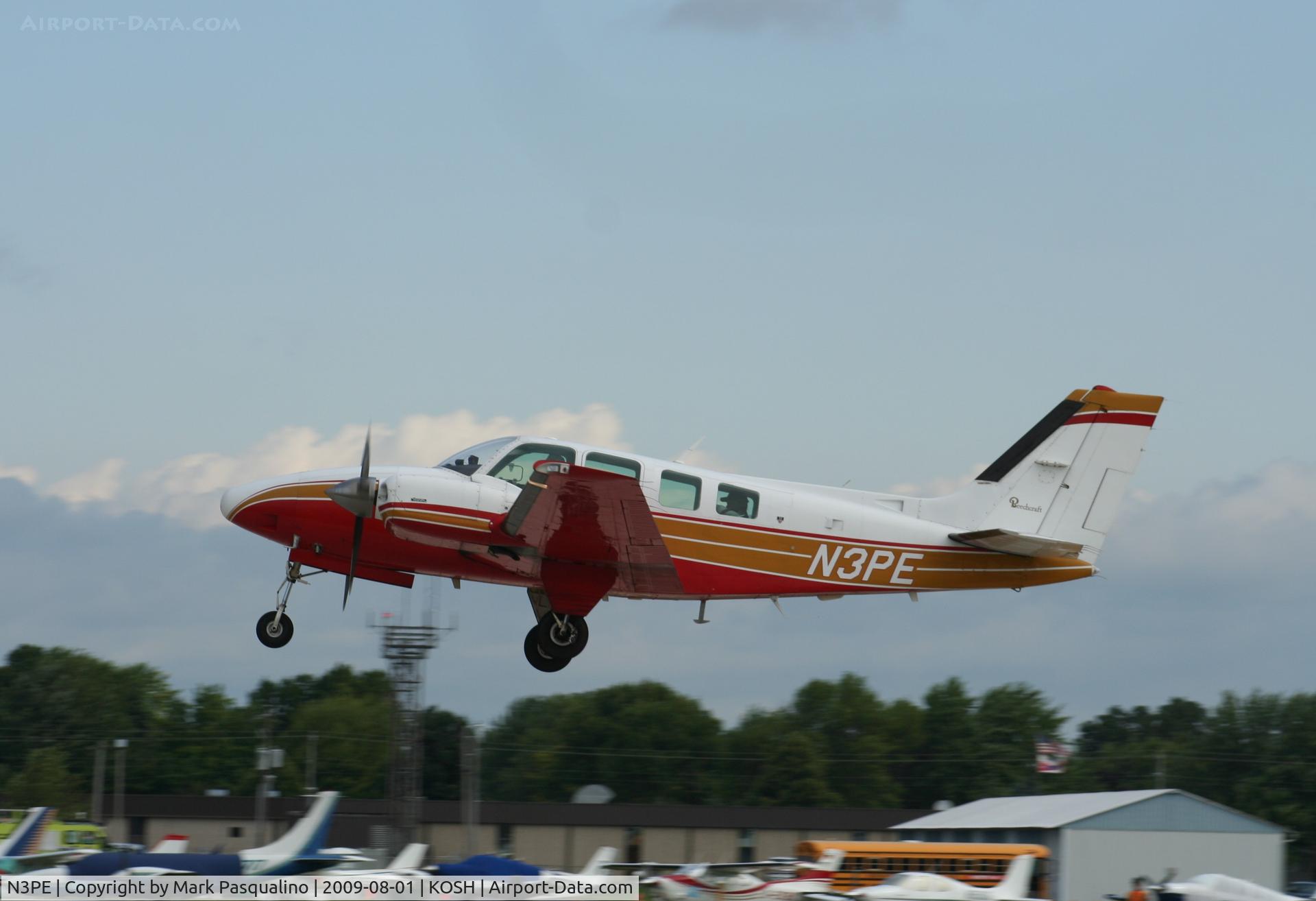 N3PE, 1977 Beech 58 Baron C/N TH-820, Beech 58