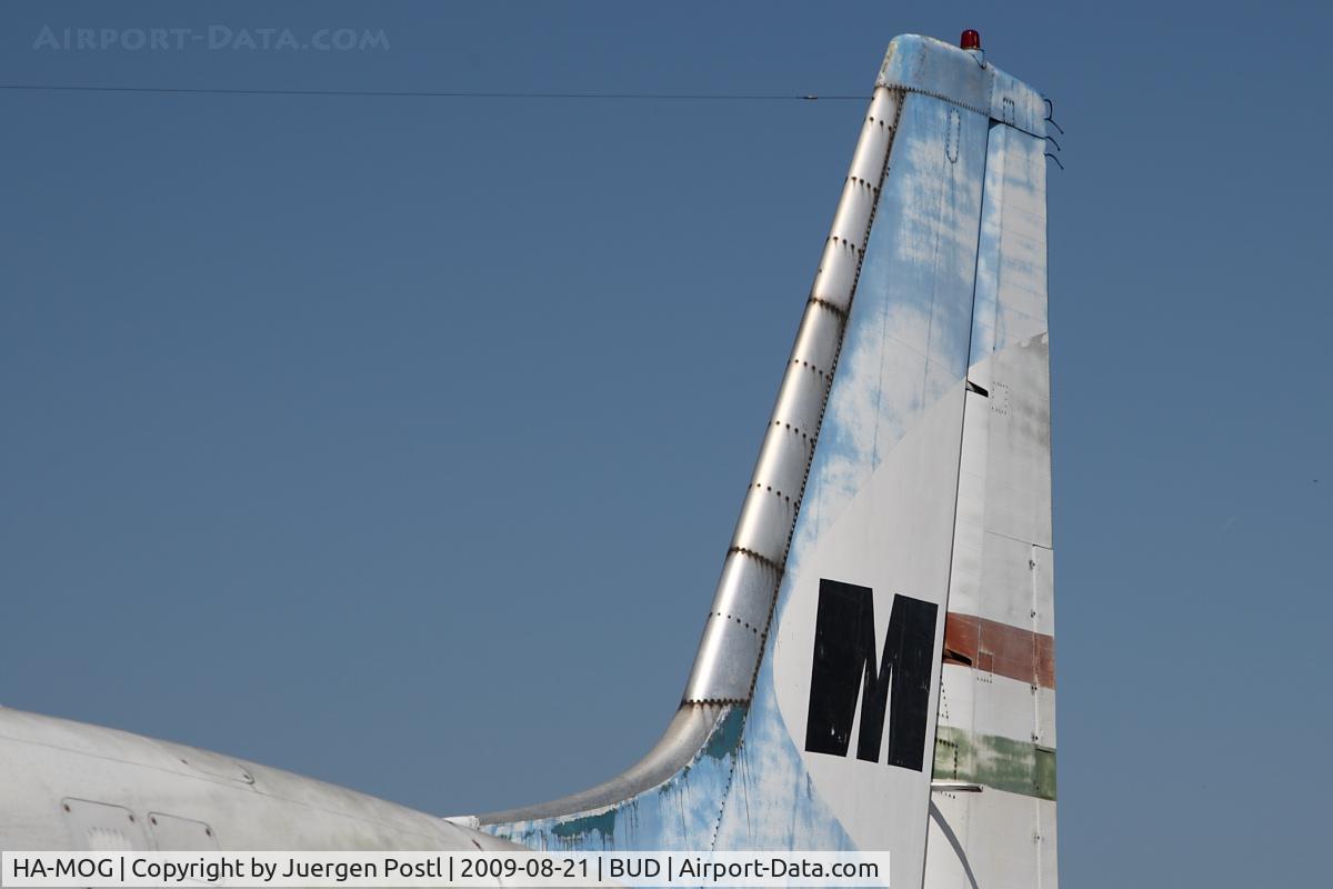 HA-MOG, 1964 Ilyushin Il-18V C/N 184007103, Air Museum Bud/Ferihegy - Ilyushin Il-18V