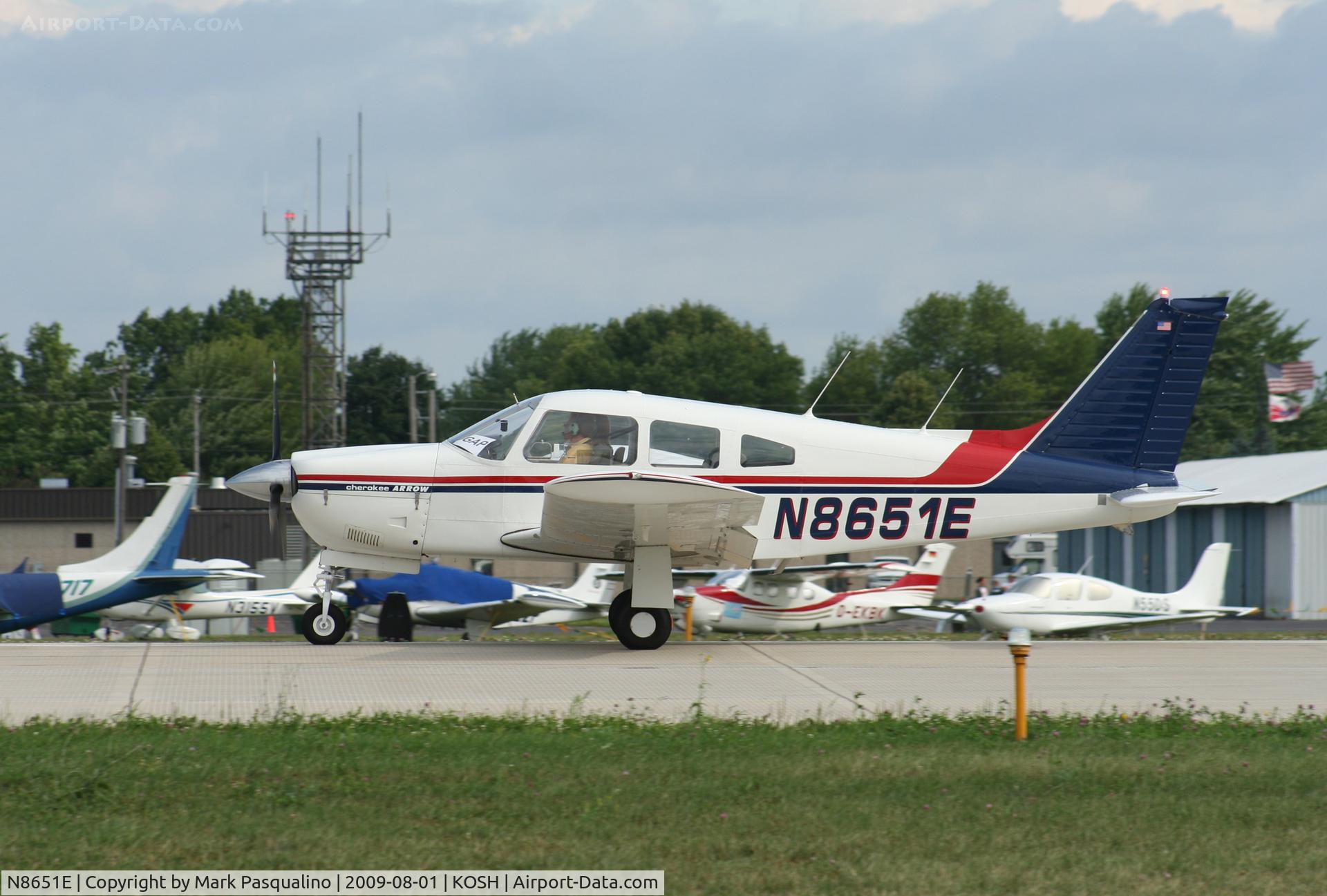 N8651E, 1976 Piper PA-28R-200 Arrow II C/N 28R-7635193, Piper PA-28R-200