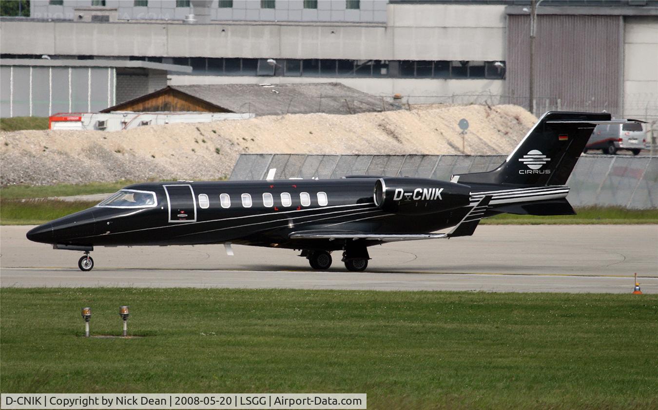 D-CNIK, 2004 Learjet 40 C/N 45-2006, LSGG