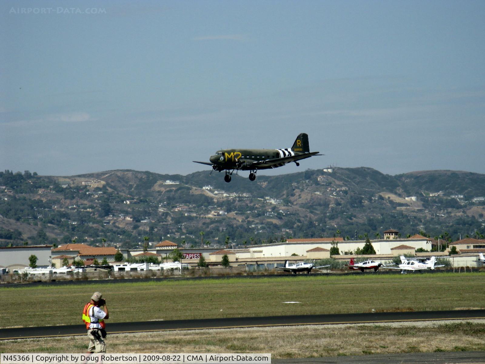 N45366, 1943 Douglas C-53D-DO Skytrooper (DC-3A) C/N 11757, 1943 Douglas C-53D SKYTROOPER 'D-DAY DOLL', two Curtiss-Wright R-1820-56 1,200 Hp each, on final for Rwy 26
