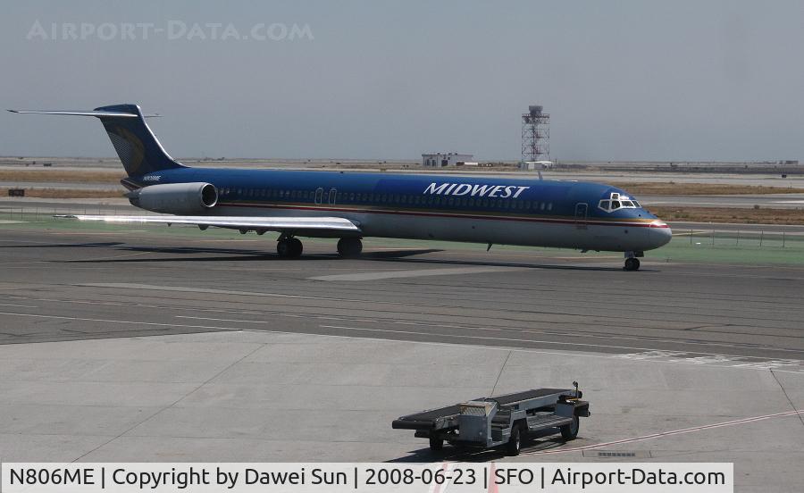 N806ME, 1981 McDonnell Douglas MD-81 (DC-9-81) C/N 48032, sfo
