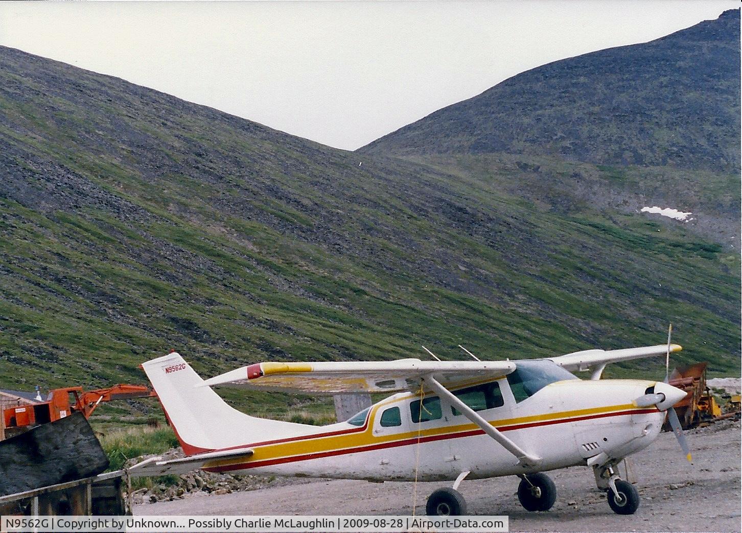 N9562G, 1972 Cessna U206F Stationair C/N U20601762, My Dad flew this U-206 in Fairbanks Alaska in the late 80's