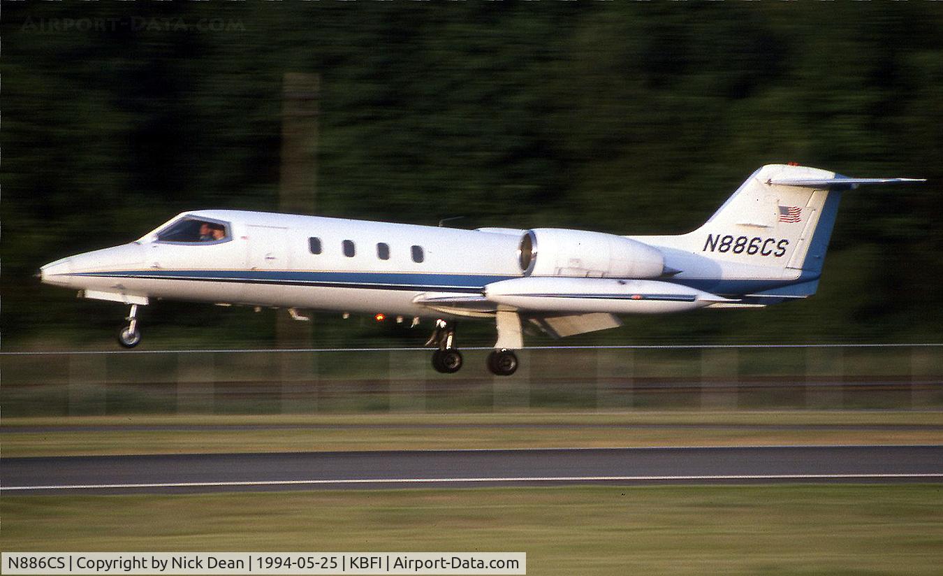 N886CS, 1975 Gates LearJet 35 C/N 35-023, KBFI