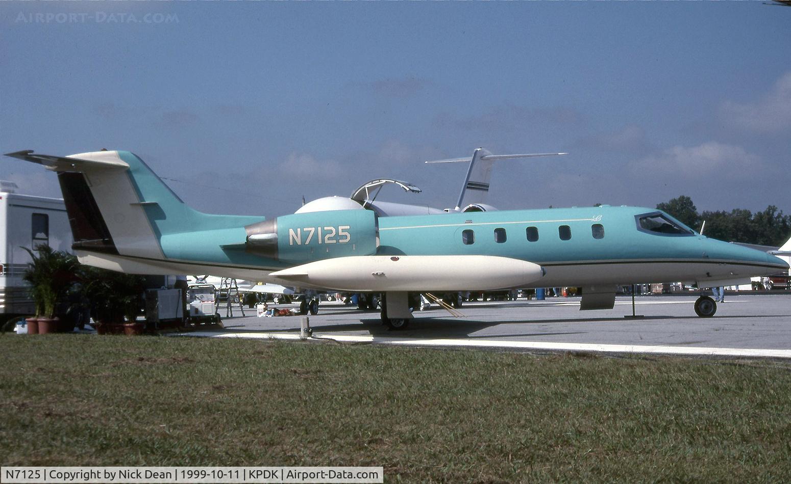 N7125, 1975 Gates LearJet 35 C/N 35-035, KPDK