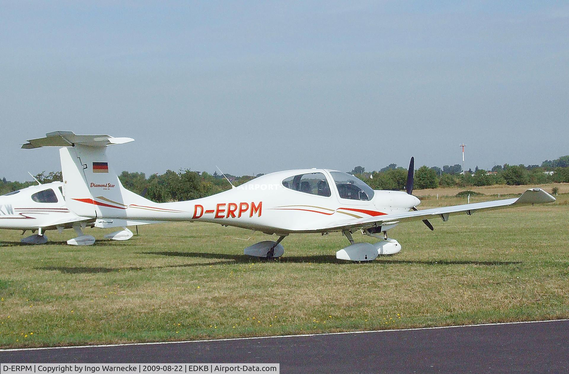 D-ERPM, Diamond DA-40 Diamond Star C/N 40.062, Diamond DA-40 Diamond Star at the Bonn-Hangelar centennial jubilee airshow