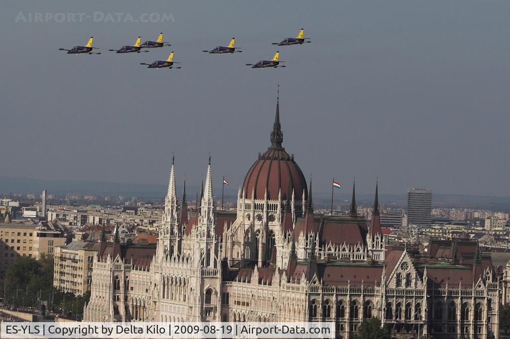 ES-YLS, Aero L-39 Albatros C/N 691881, Red Bull Air Race Budapest -Breitling Jet Team