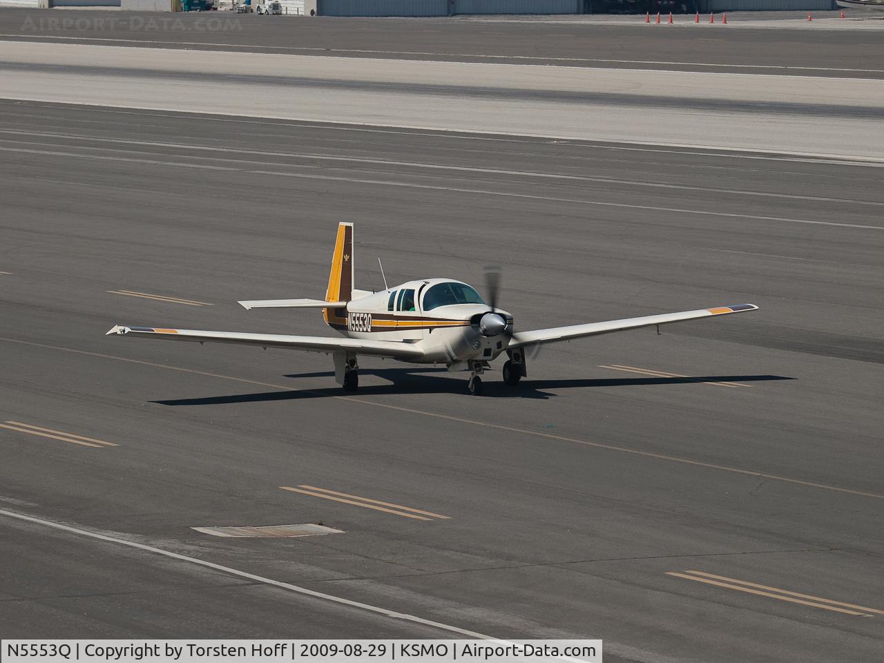 N5553Q, 1965 Mooney M20C Ranger C/N 2965, N5553Q taxiing