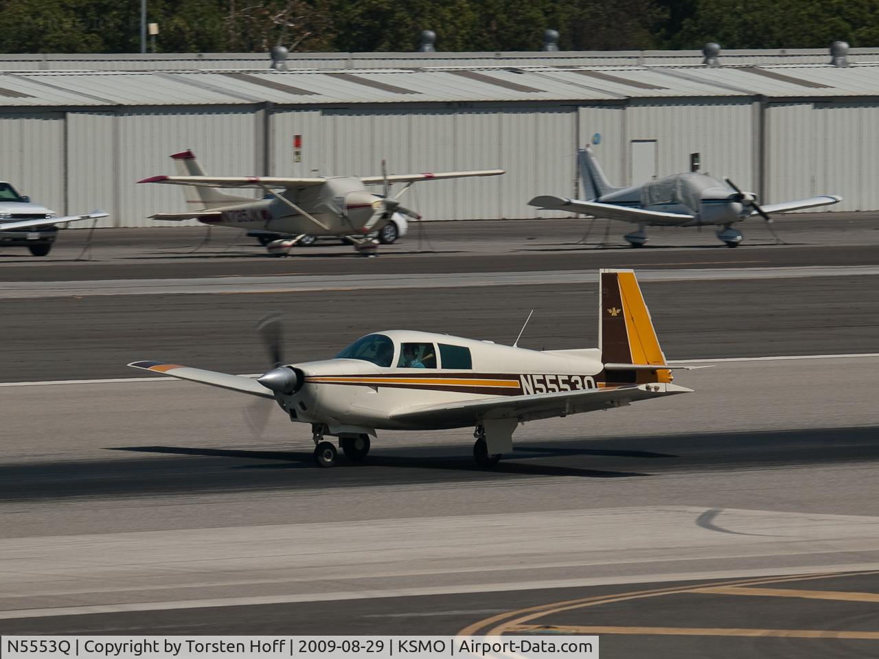 N5553Q, 1965 Mooney M20C Ranger C/N 2965, N5553Q departing from RWY 21