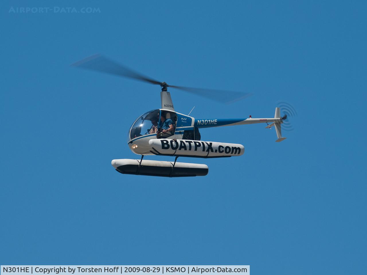 N301HE, 1993 Robinson R22 MARINER C/N 2382M, N301HE arriving on RWY 21