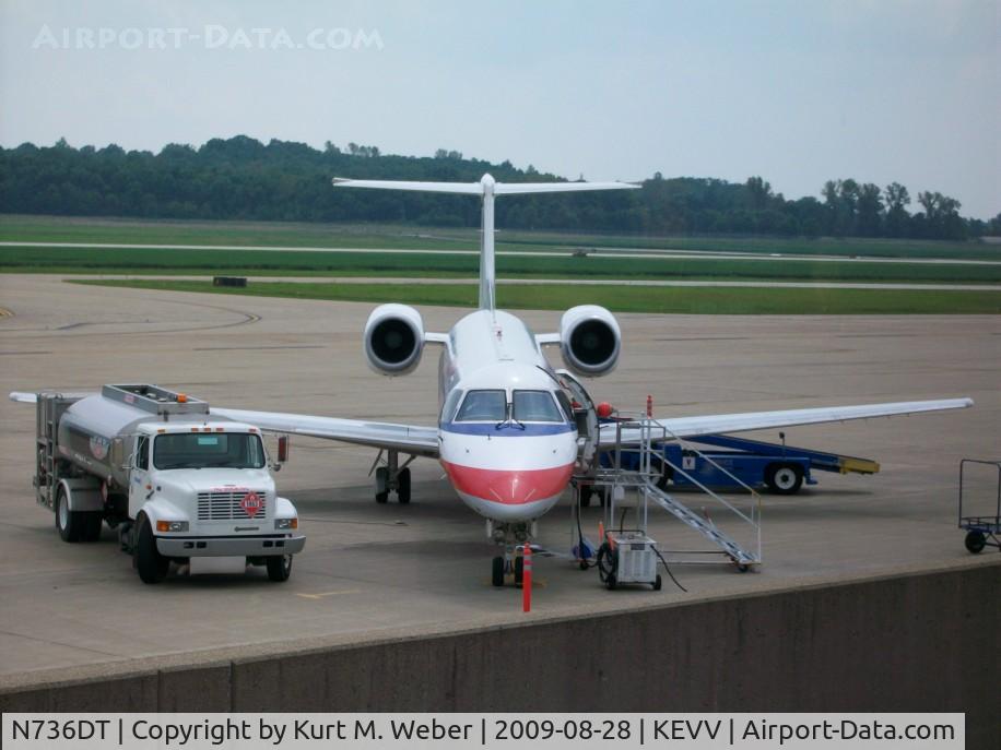 N736DT, 2001 Embraer ERJ-135LR (EMB-135LR) C/N 145388, At gate A1 between flights