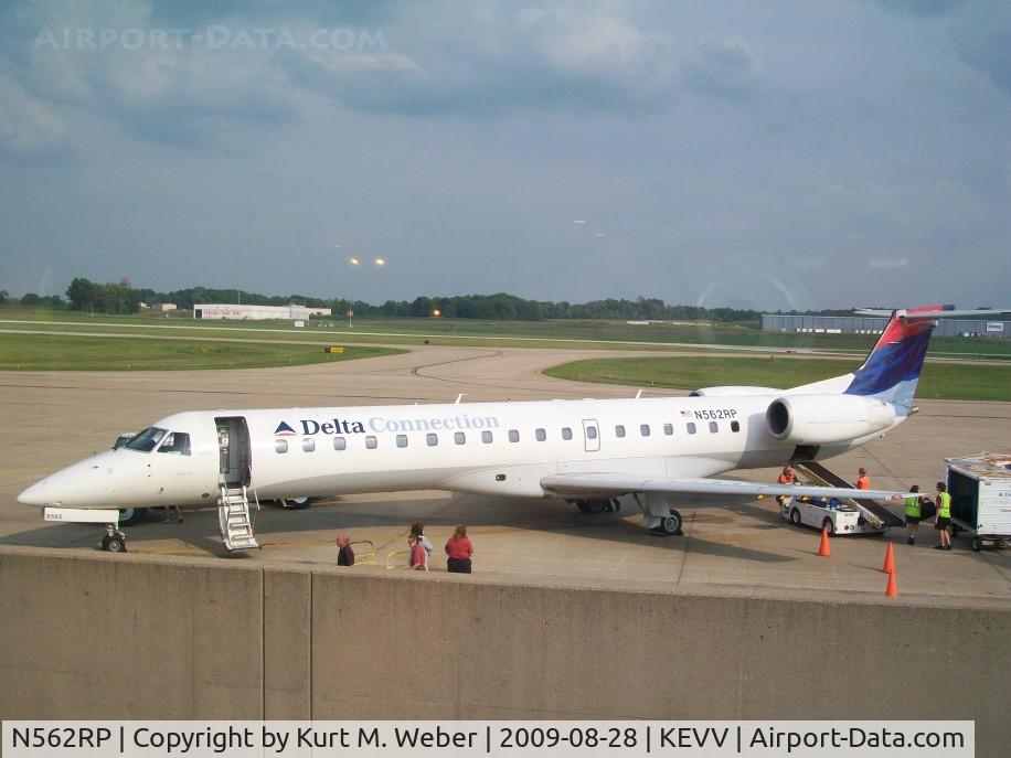 N562RP, 2002 Embraer ERJ-145LR (EMB-145LR) C/N 145451, At gate between Delta Connection/Chautauqua No. 6028 from KCVG and No. 6038 to KCVG