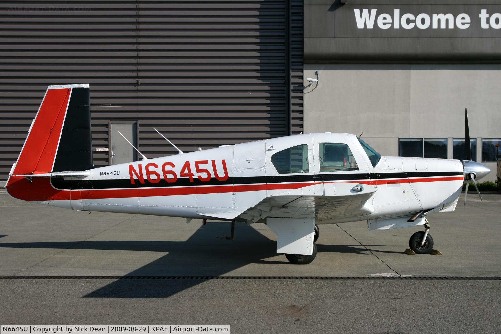 N6645U, 1963 Mooney M20D Master C/N 140, KPAE