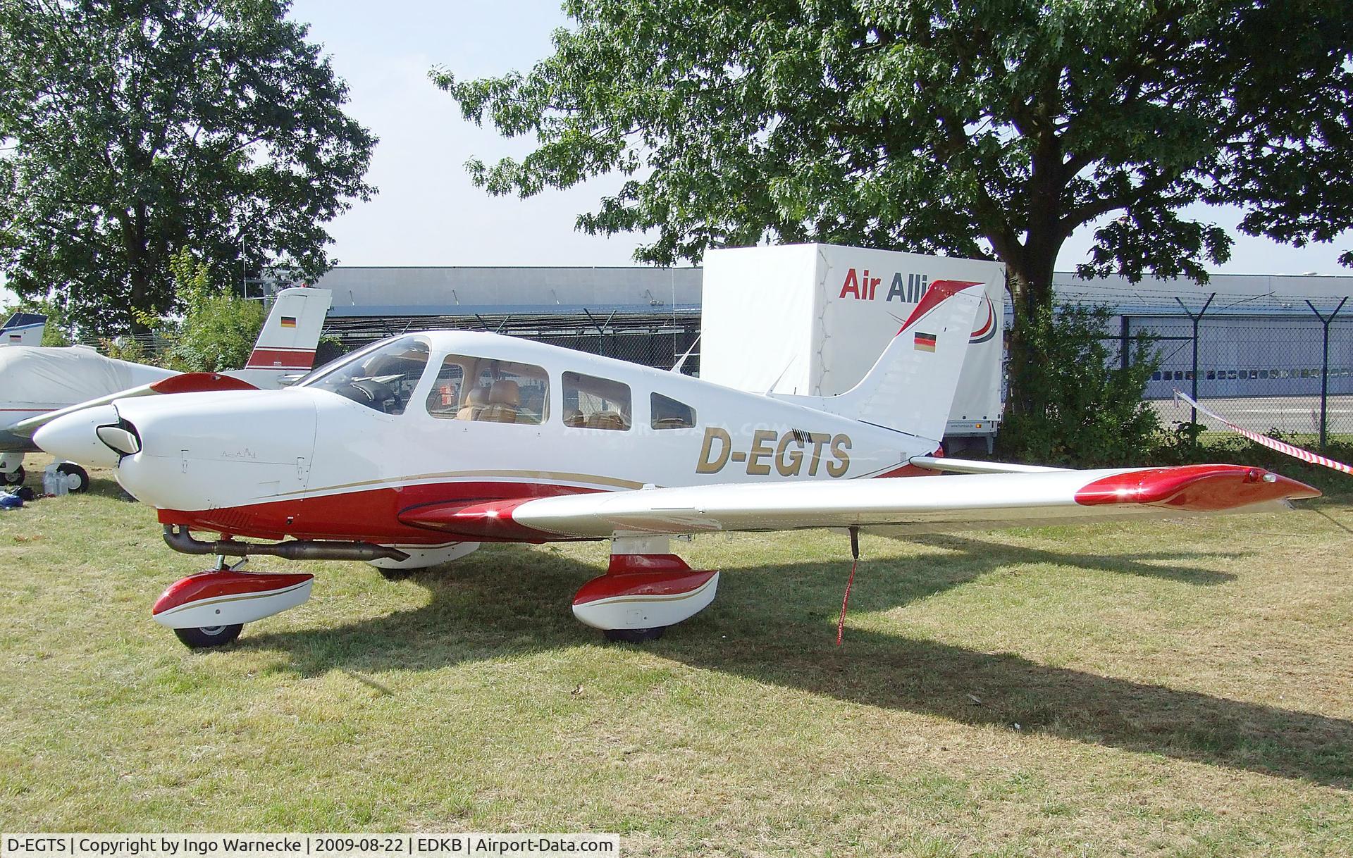 D-EGTS, 1982 Piper PA-28-181 C/N 28-8290111, Piper PA-28-181 Archer II at the Bonn-Hangelar centennial jubilee airshow