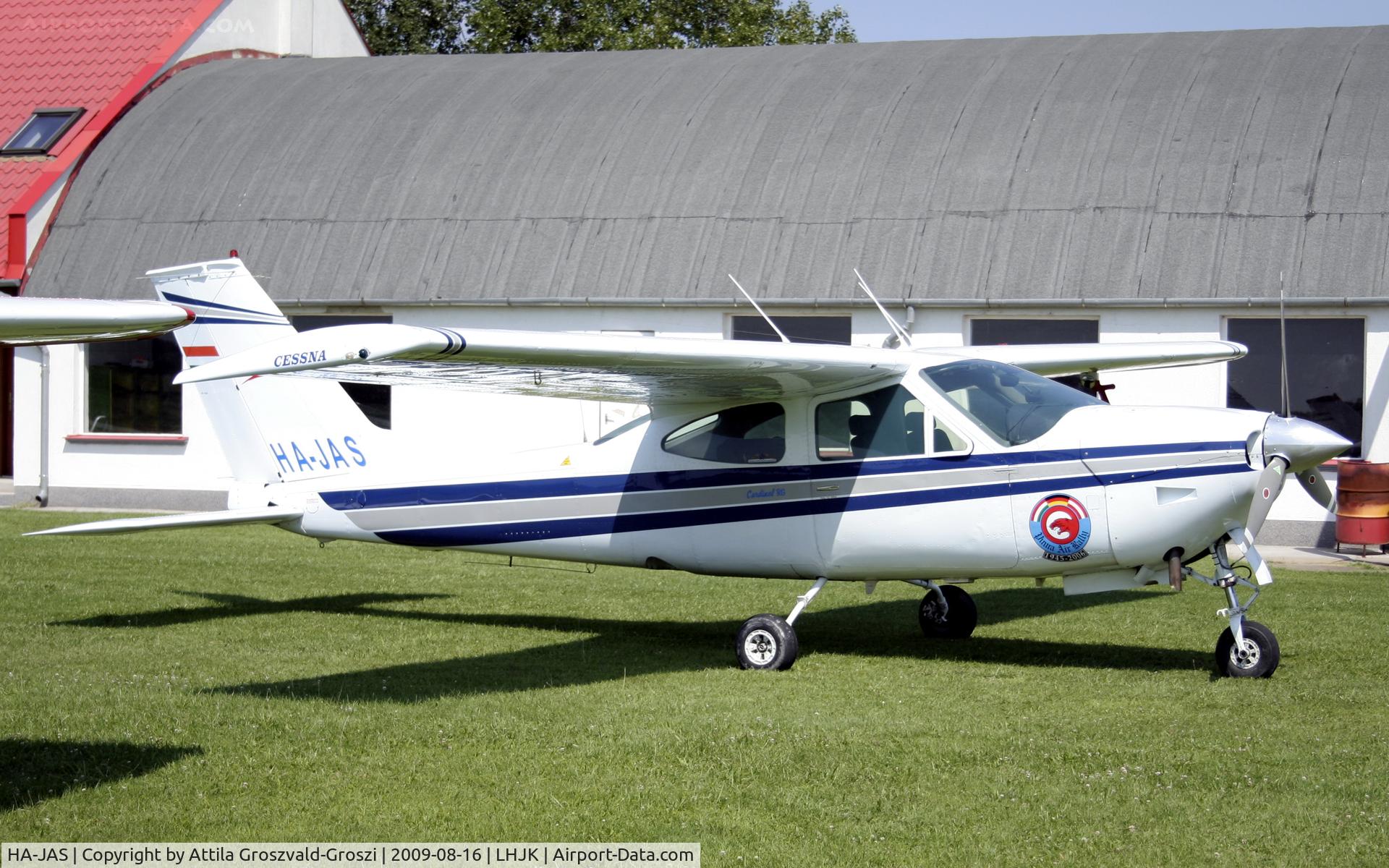 HA-JAS, 1977 Cessna 177RG Cardinal C/N 177RG1193, Jakabszallas Airport, Hungary LHJK