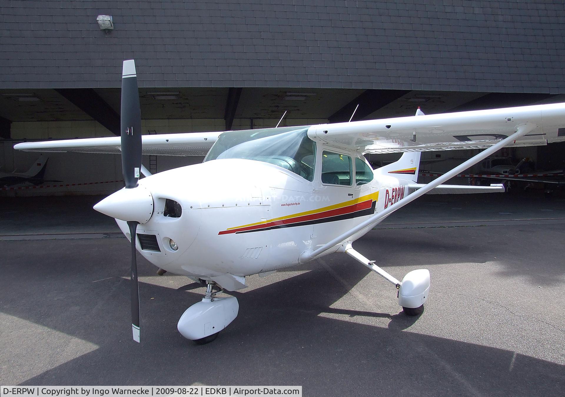 D-ERPW, Cessna 182Q Skylane C/N 18267212, Cessna 182Q Skylane at the Bonn-Hangelar centennial jubilee airshow