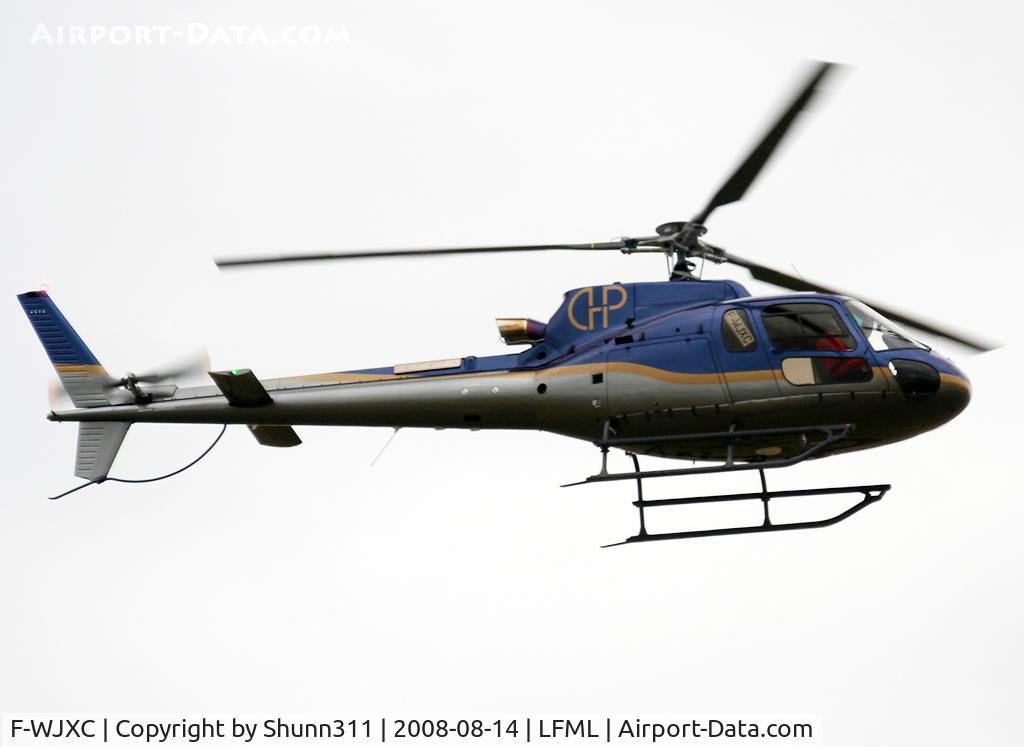 F-WJXC, Eurocopter AS-350B-3 Ecureuil Ecureuil C/N 4965, Come back from test flight with Eurocopter...