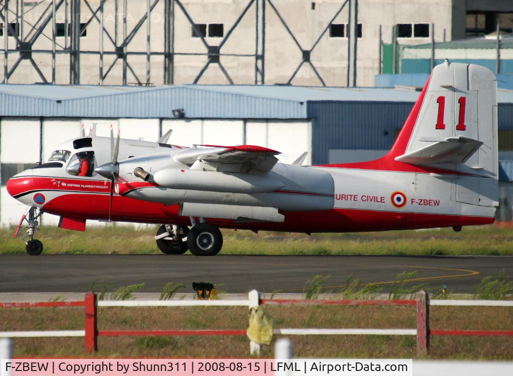 F-ZBEW, Grumman TS-2A/Conair Turbo Firecat C/N 621, Ready for take off rwy 14R