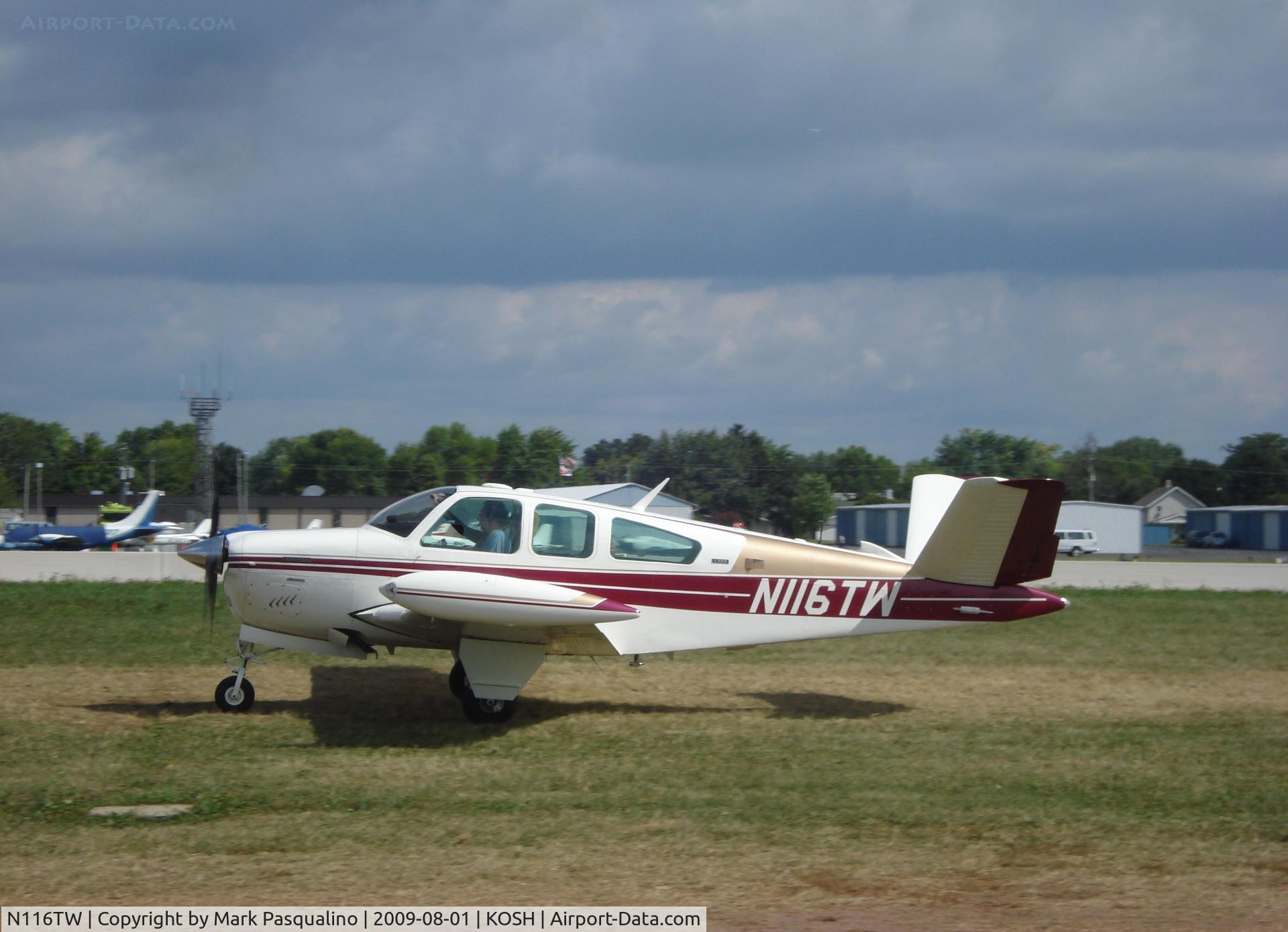 N116TW, 1973 Beech V35B Bonanza C/N D-9529, Beech V35B