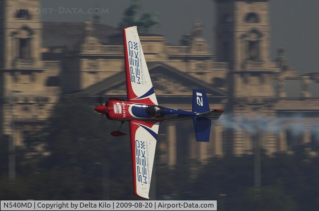 N540MD, 2008 Zivko Edge 540 C/N 0043, Red Bull Air Race Budapest -Matthias Dolderer