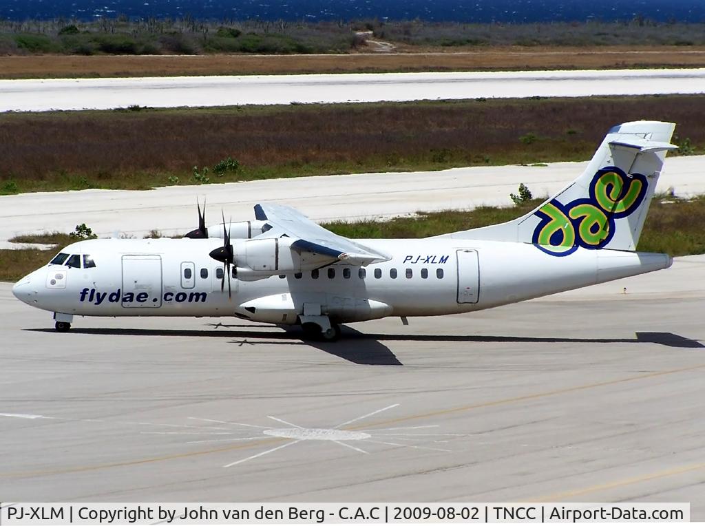 PJ-XLM, 1994 ATR 42-320 C/N 378, Dutch Antilles Express ATR 42-320 (378) @ TNCC / CUR